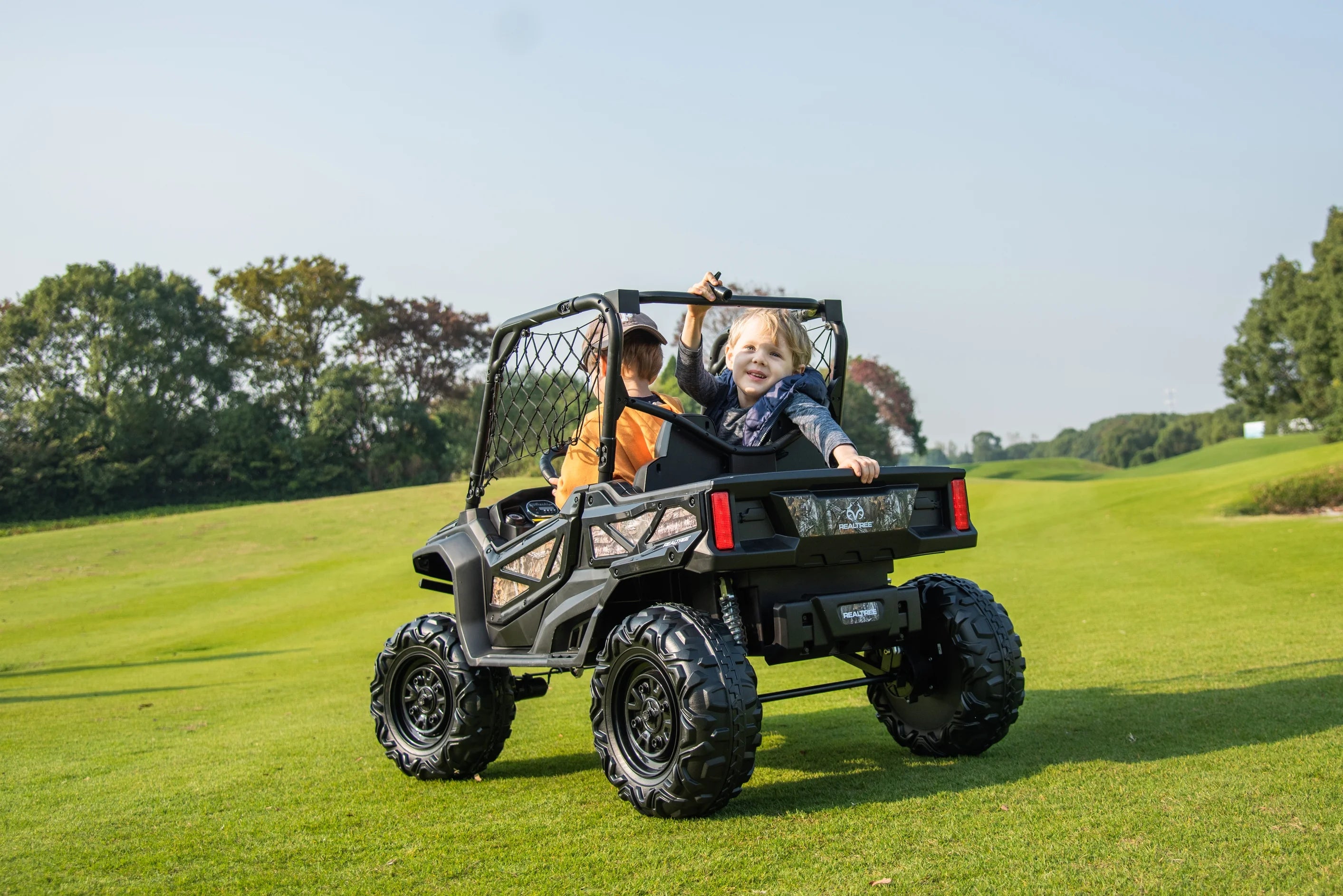 24V Battery-Operated Ride-on with Remote H995