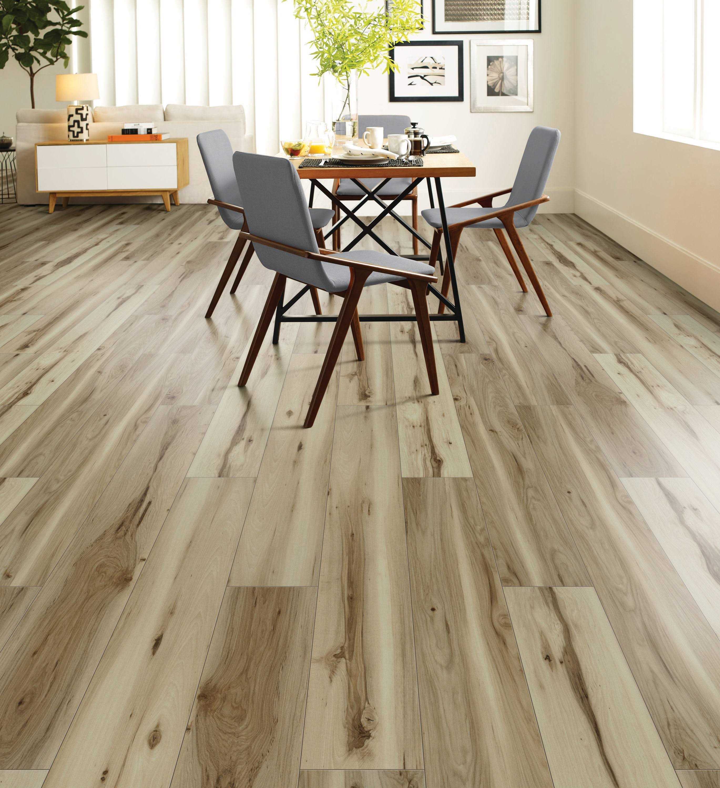 12-mil Waterproof Interlocking Luxury Vinyl Plank Flooring N4006