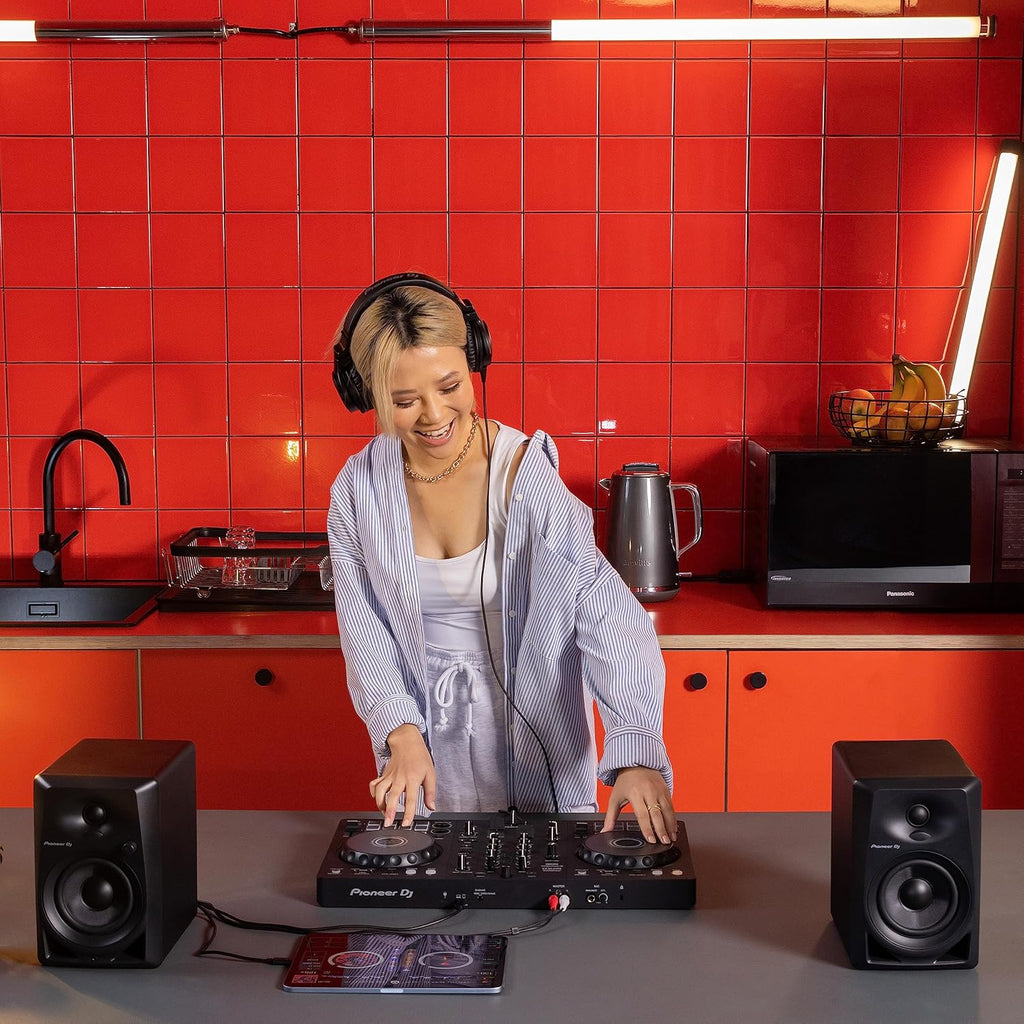 2-deck DJ Controller L95387