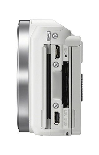 Black Mirrorless Digital Camera with 16-50mm Lens N958