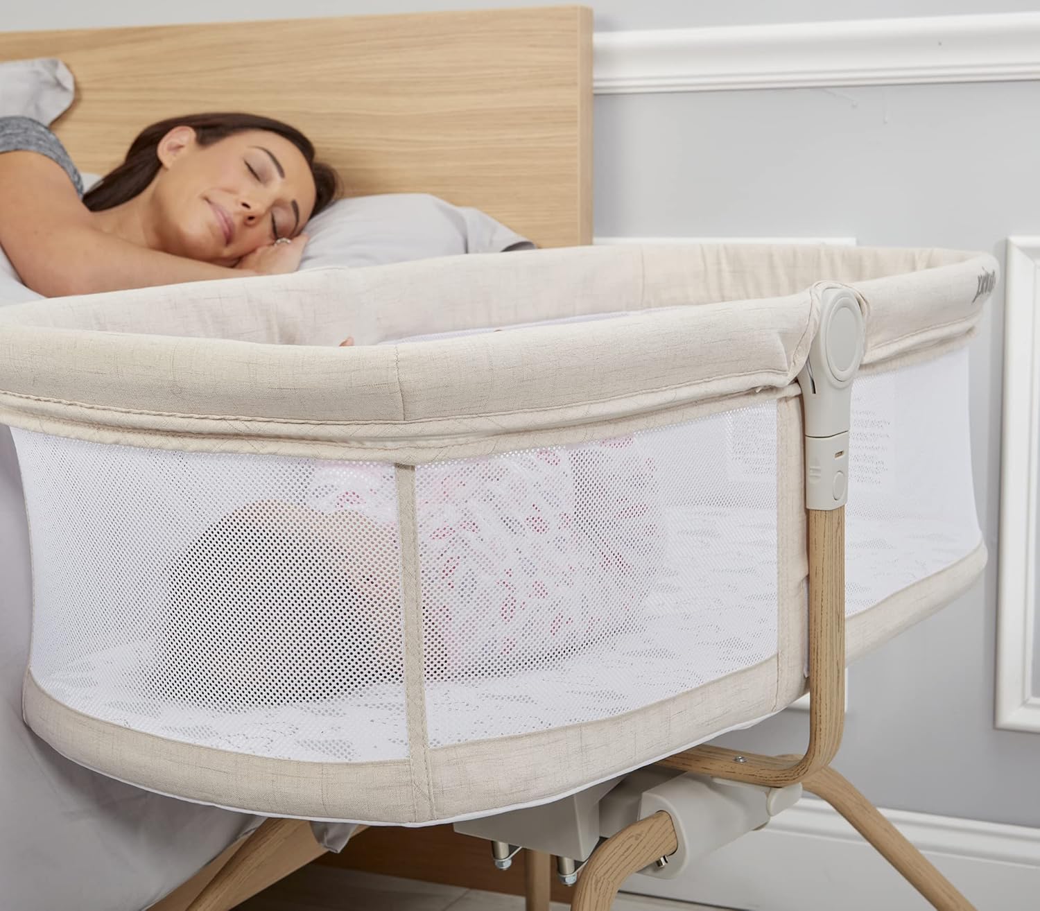 Portable Folding Baby Bassinet with Removable Canopy, Travel Bag, and Mattress Z3877
