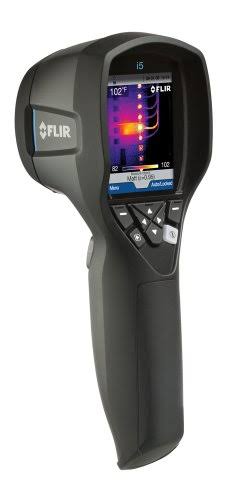 Compact Thermal Imaging Camera with 100 x 100 IR Resolution A836