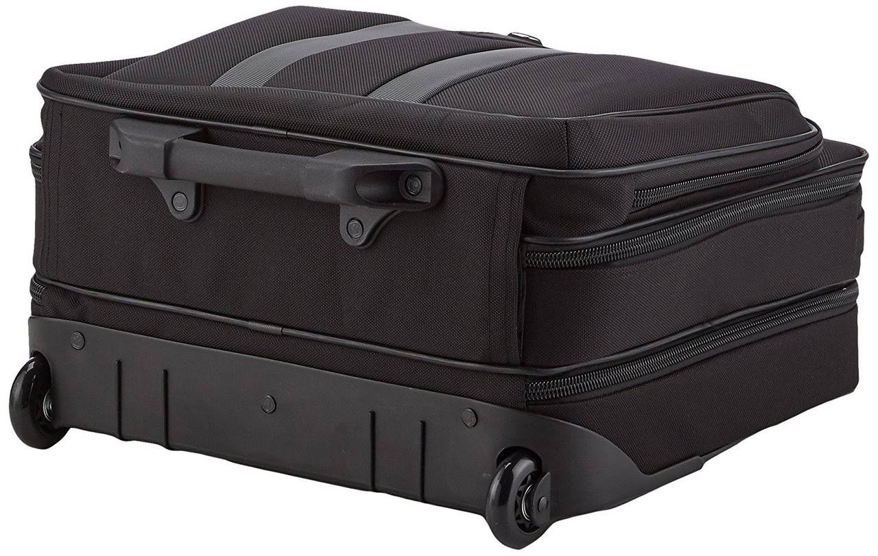 Black Nylon Rolling Case for 17-inch Notebooks Z912806