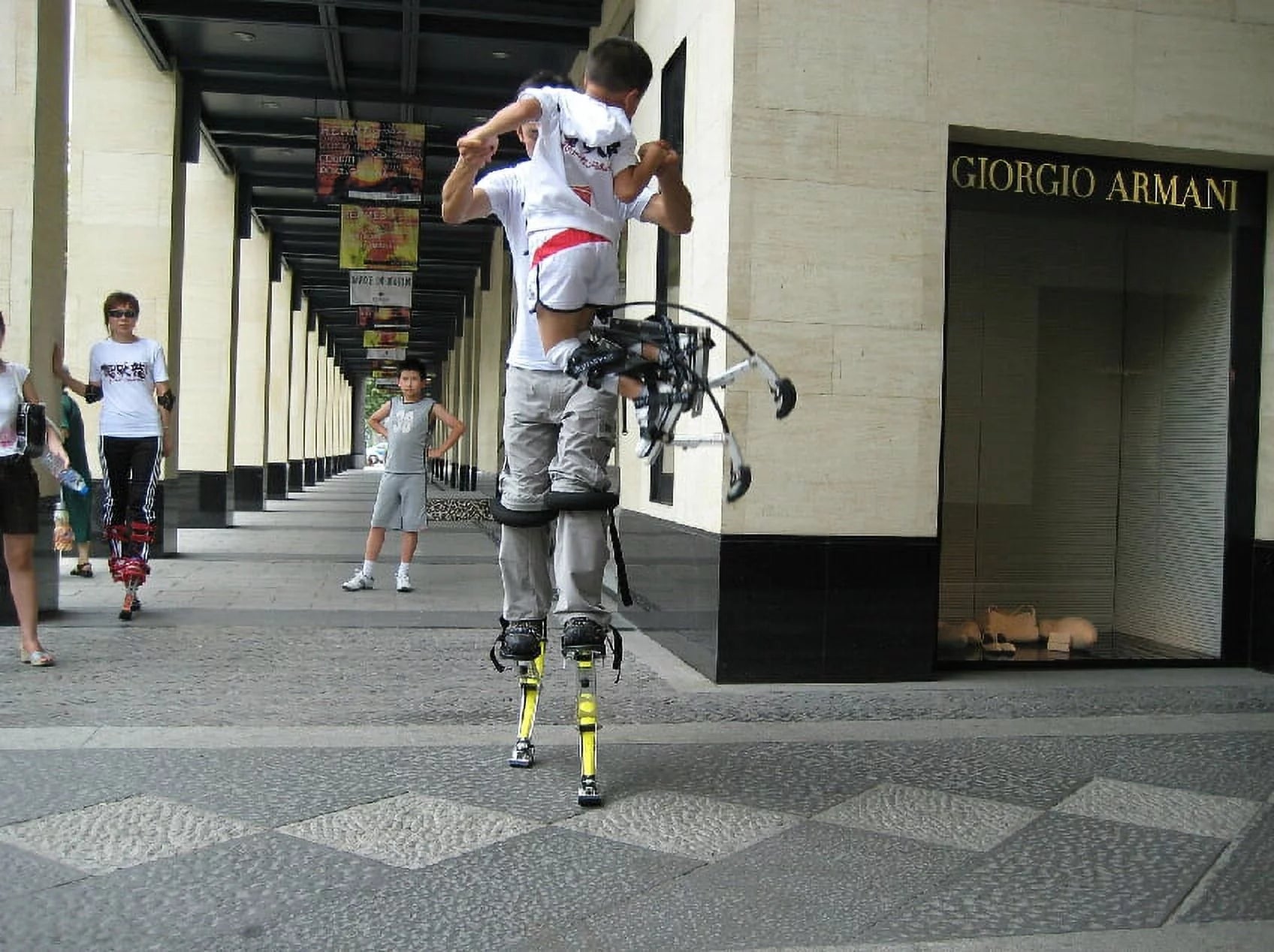 Kids Kangaroo Shoes Jumping Stilts C185
