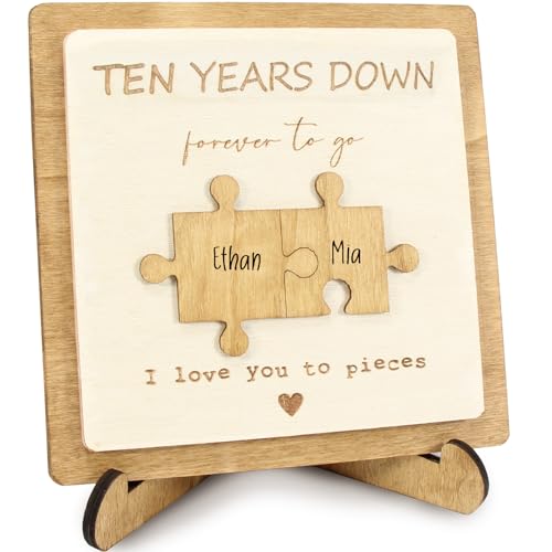 Personalized Wooden Plaque with Engraved Puzzle Pieces N967