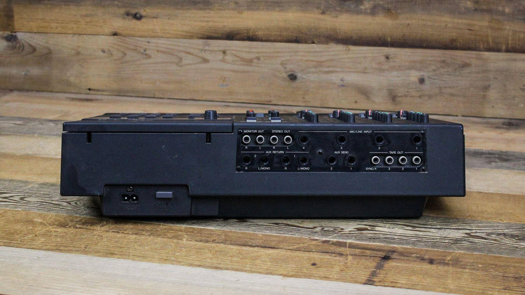 4-Track Cassette Tape Recorder O5949