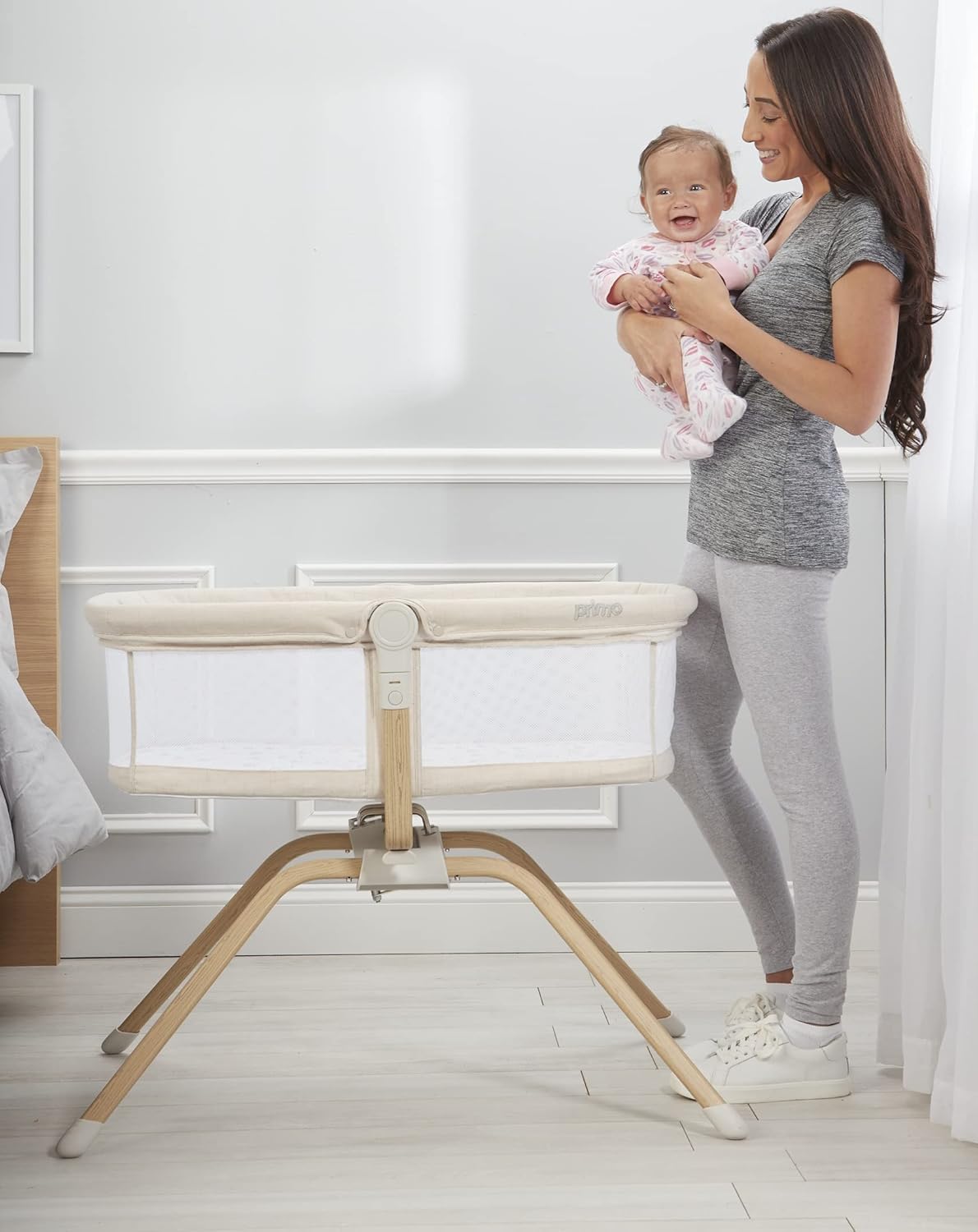 Portable Folding Baby Bassinet with Removable Canopy, Travel Bag, and Mattress Z3877