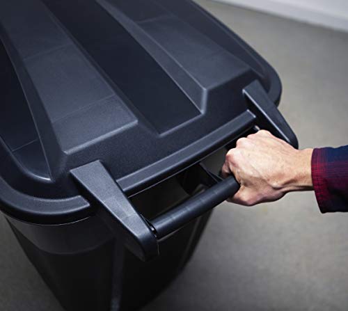 32 Gallon Black Wheeled Trashcan with Attached Lid Q259713