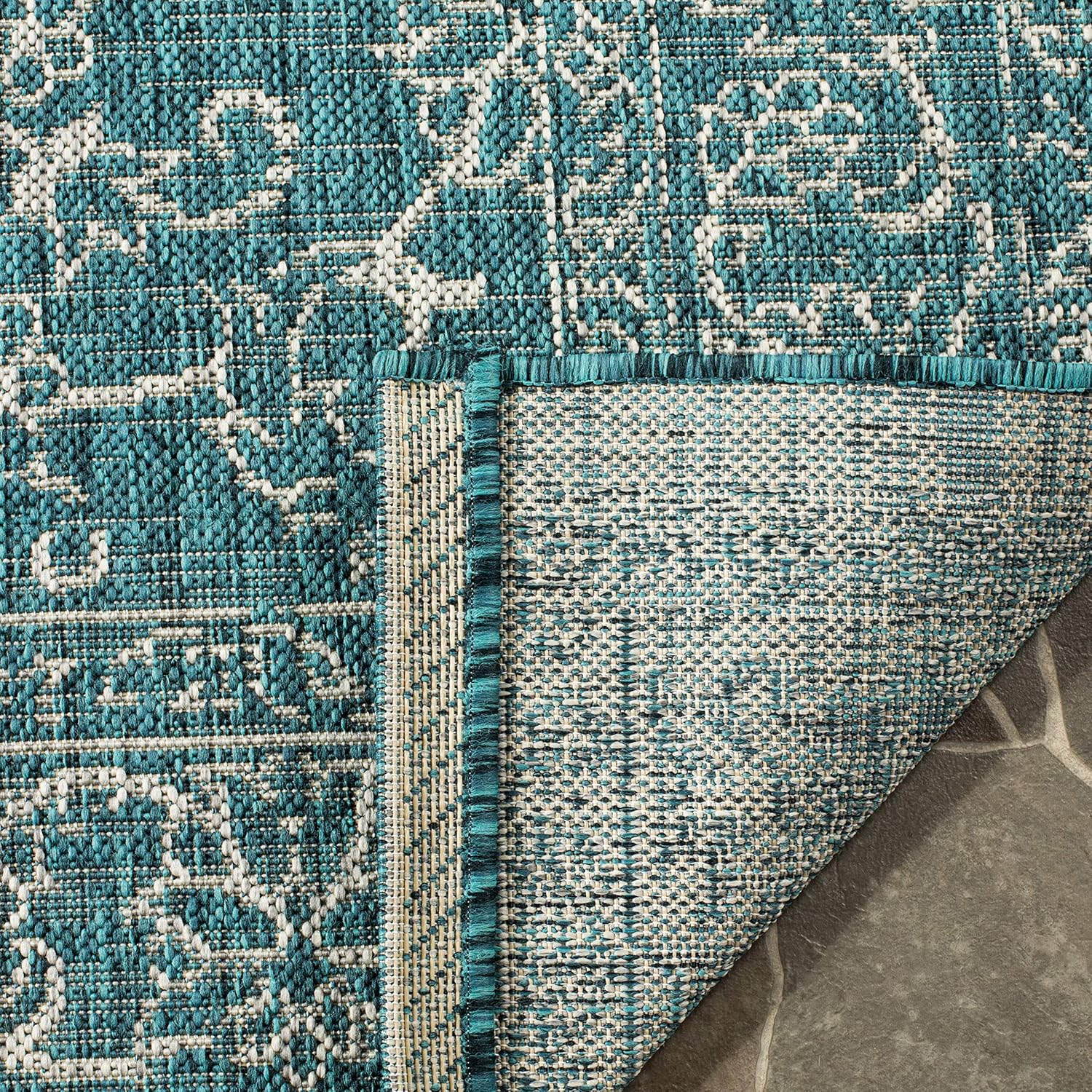 6'7" x 9'6" Turquoise Area Rug W2508