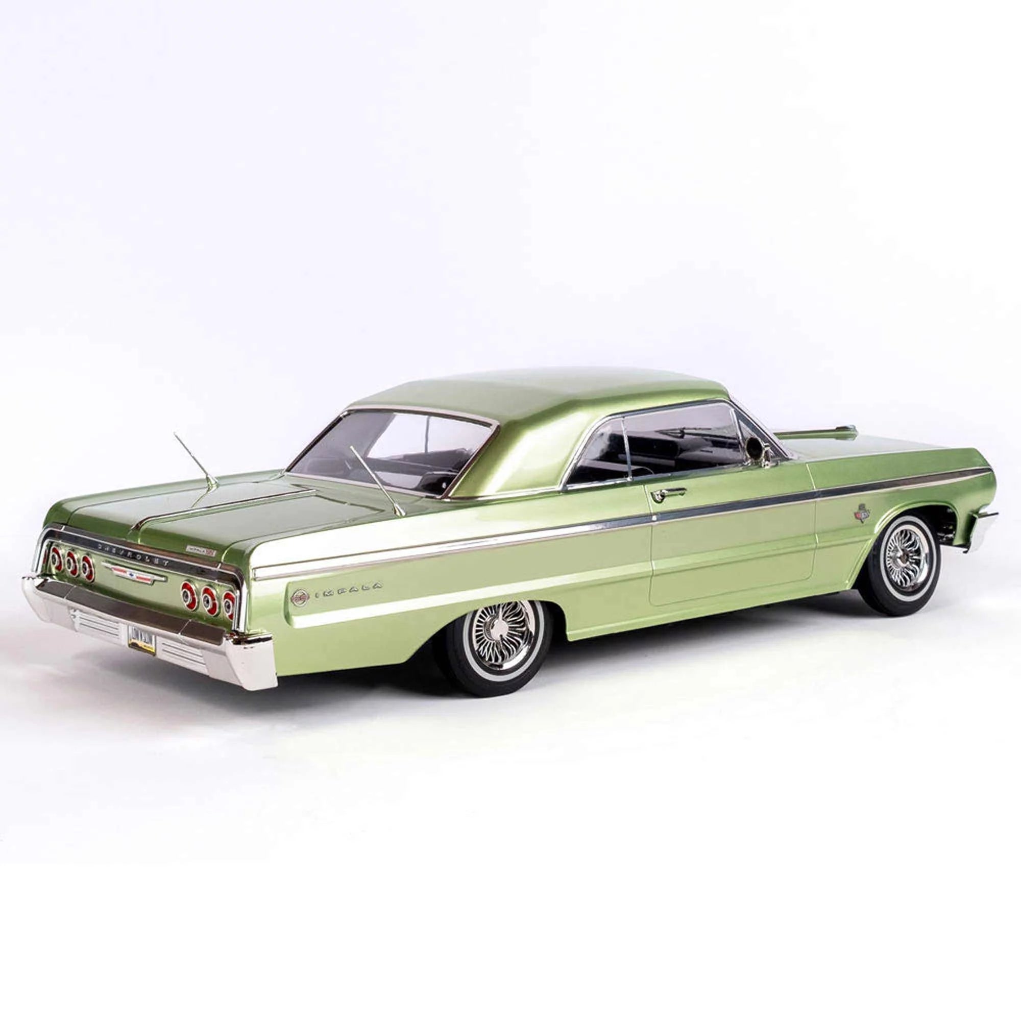 1/10 Chevrolet Impala Brushed 2 Wheel Drive Lowrider RTR Green Electric Car Q7144