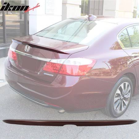 Basque Red Pearl II Trunk Spoiler M801