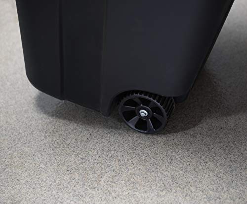 32 Gallon Black Wheeled Trashcan with Attached Lid Q259713