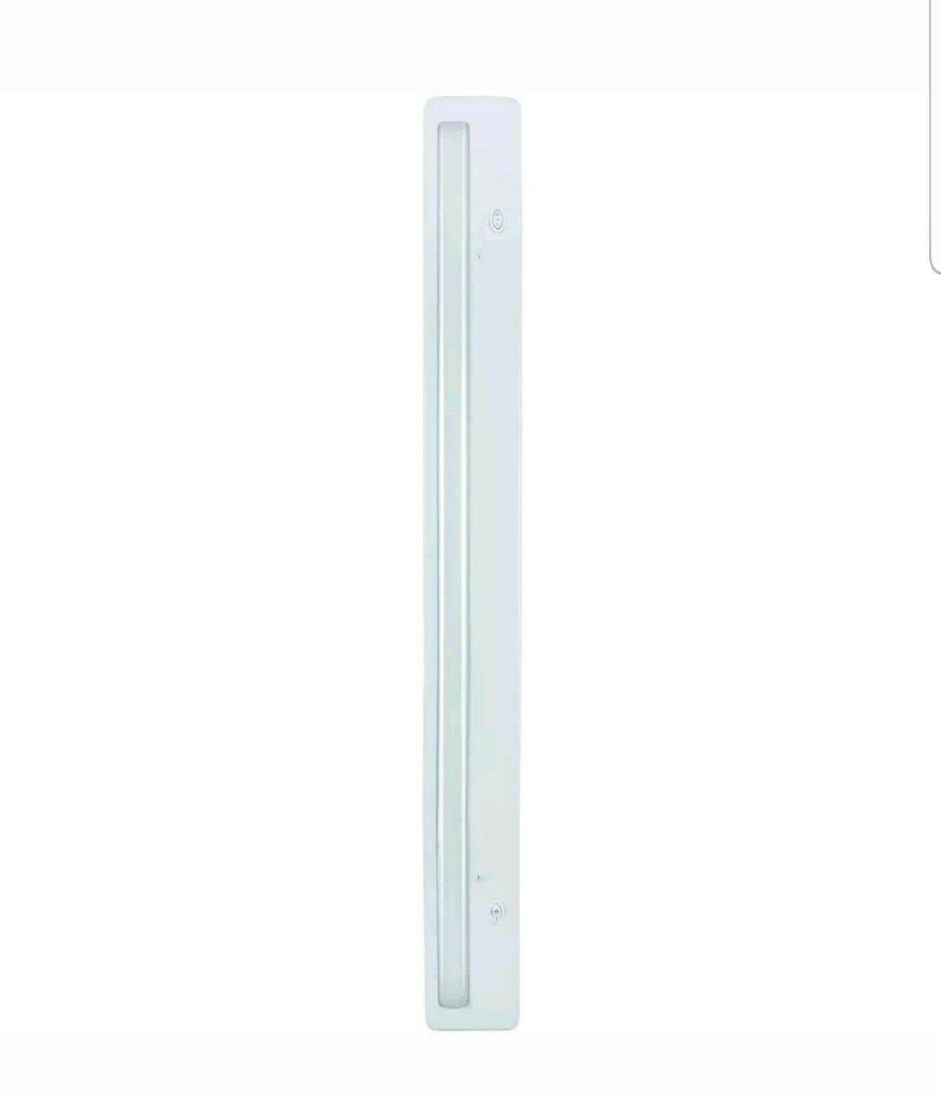 36 in. LED Under Cabinet Light H427