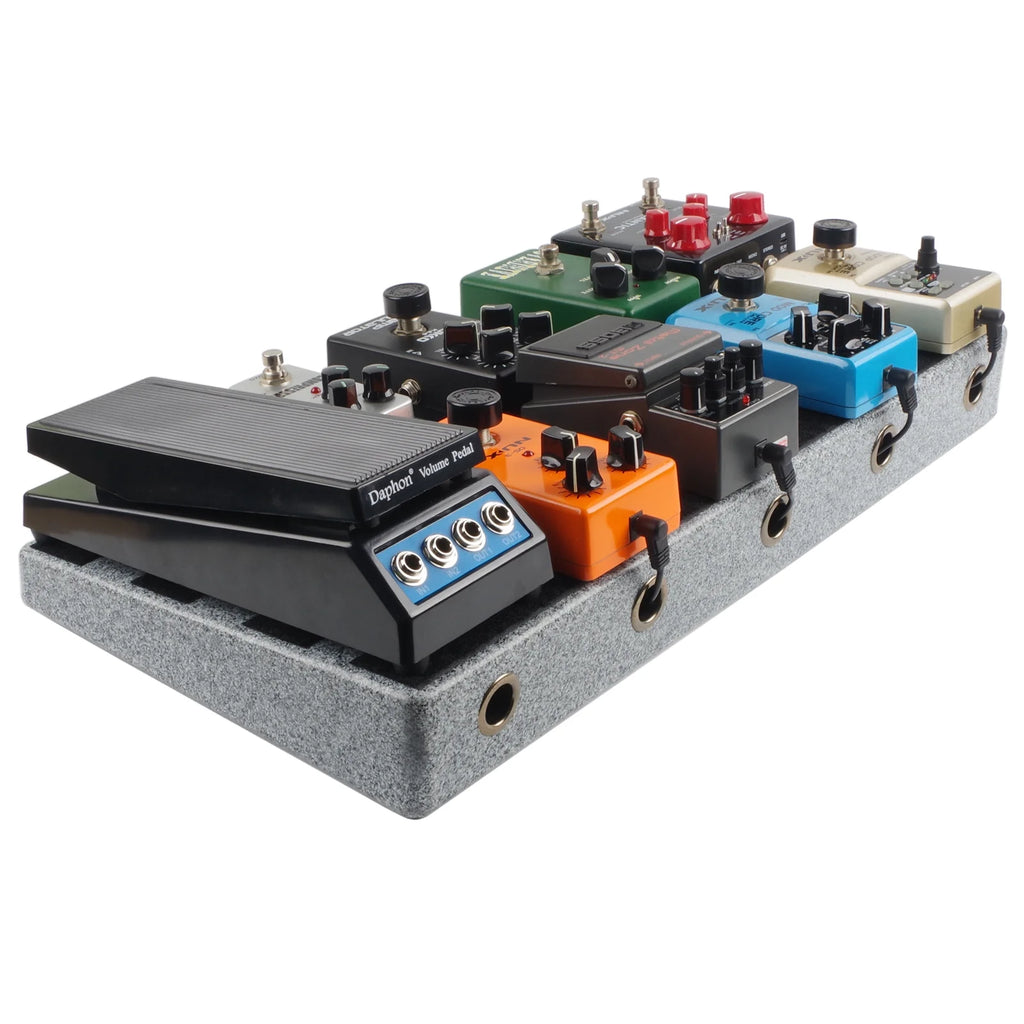 Sturdy Pedal Board D555