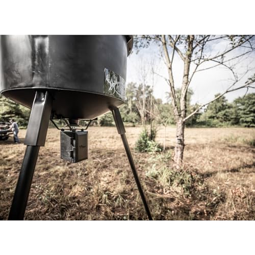 225 lb Quick-Set Game Feeder Bundle with 12V Rechargeable Battery P109