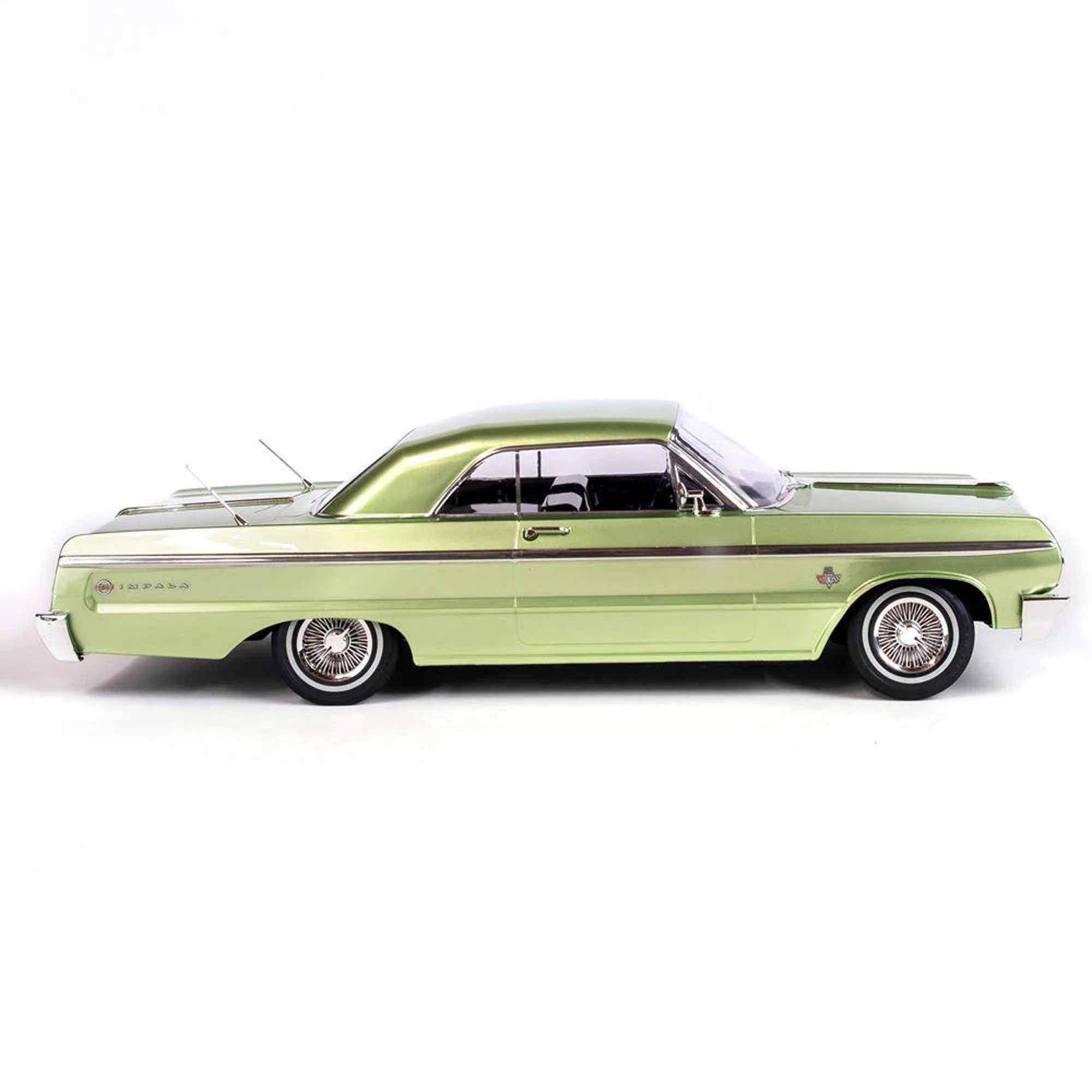 1/10 Chevrolet Impala Brushed 2 Wheel Drive Lowrider RTR Green Electric Car Q7144